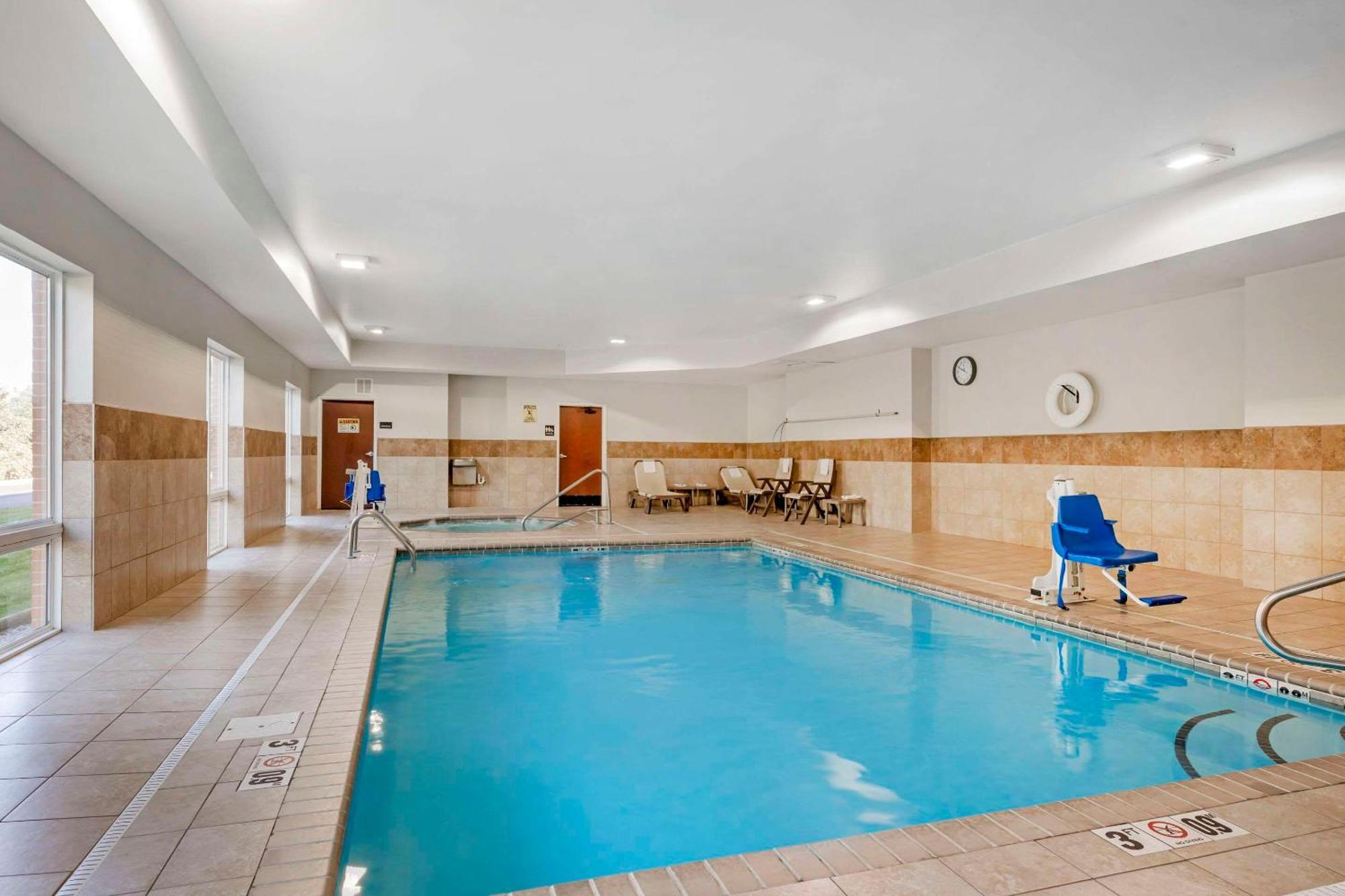 Comfort Inn & Suites Porter Near Indiana Dunes Luaran gambar